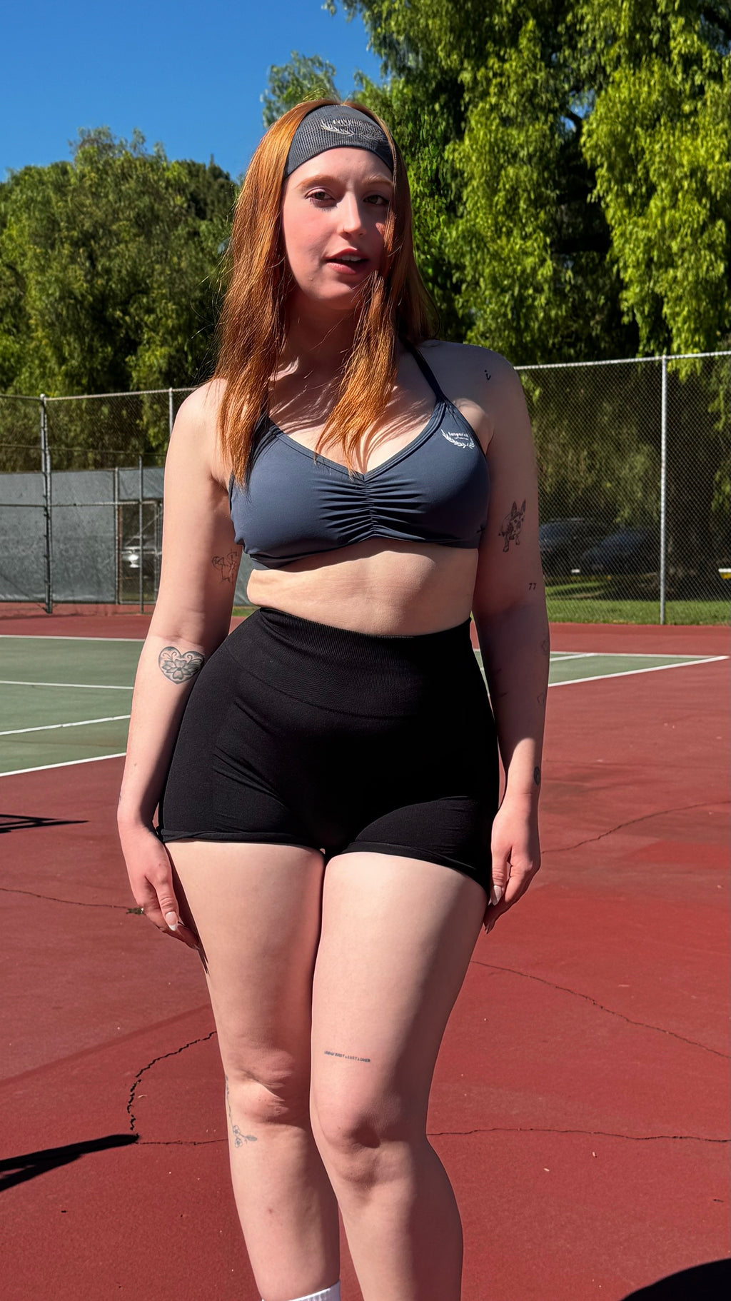 Silhouette Seamless Shorts
